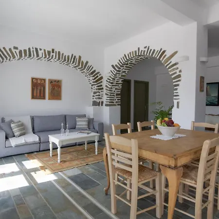 Anthemion Paros - & Villa Agia Irini (Paros)