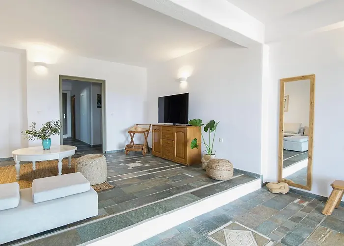 Anthemion Paros - & Agia Irini (Paros)