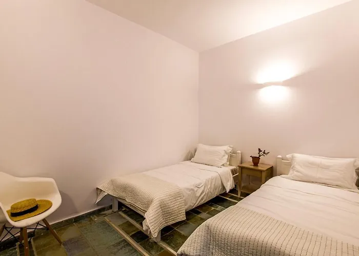 Anthemion Paros - & * Agia Irini (Paros)