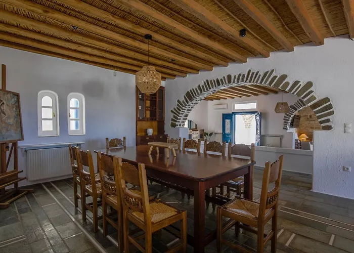 Anthemion Paros - & Villa Agia Irini (Paros)