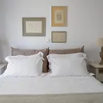 Anthemion Paros - & *
