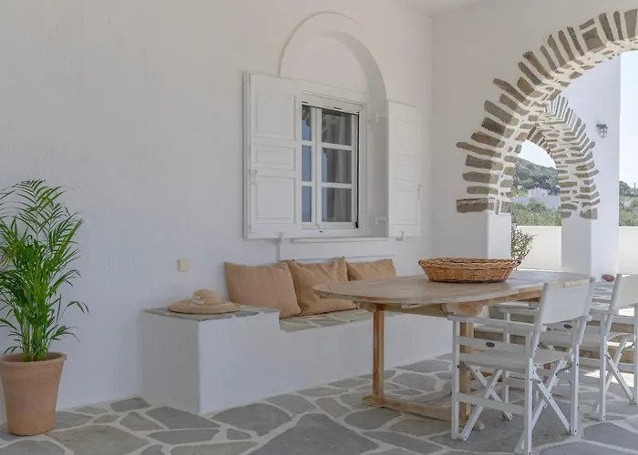 Anthemion Paros - & Agia Irini (Paros)